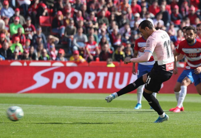  尼姆锋线外援发威，德甲保级队看到保级曙光